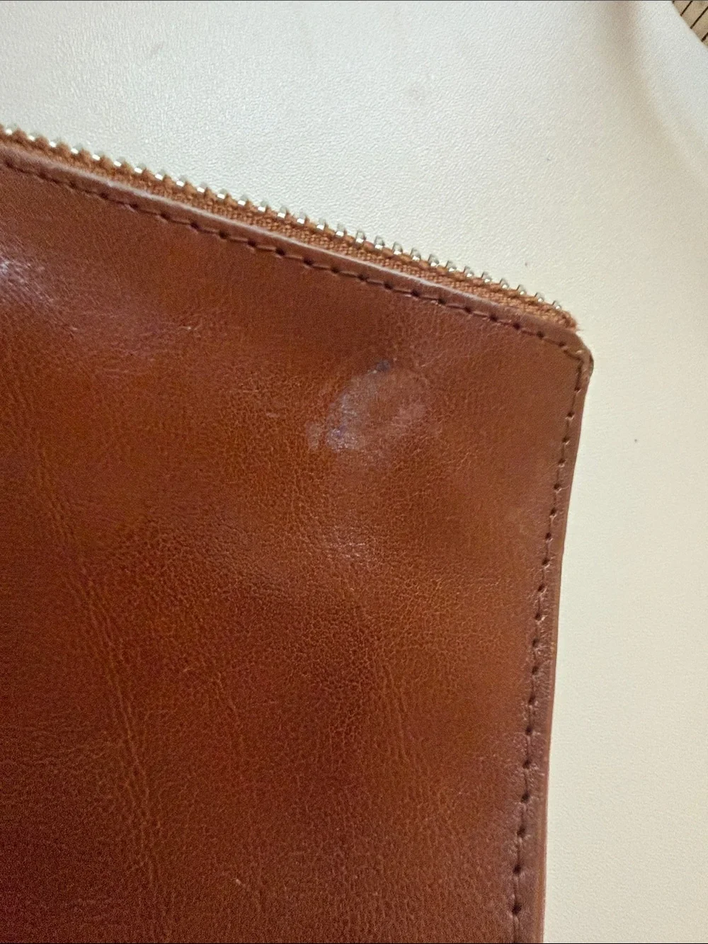 Monsac sleek leather