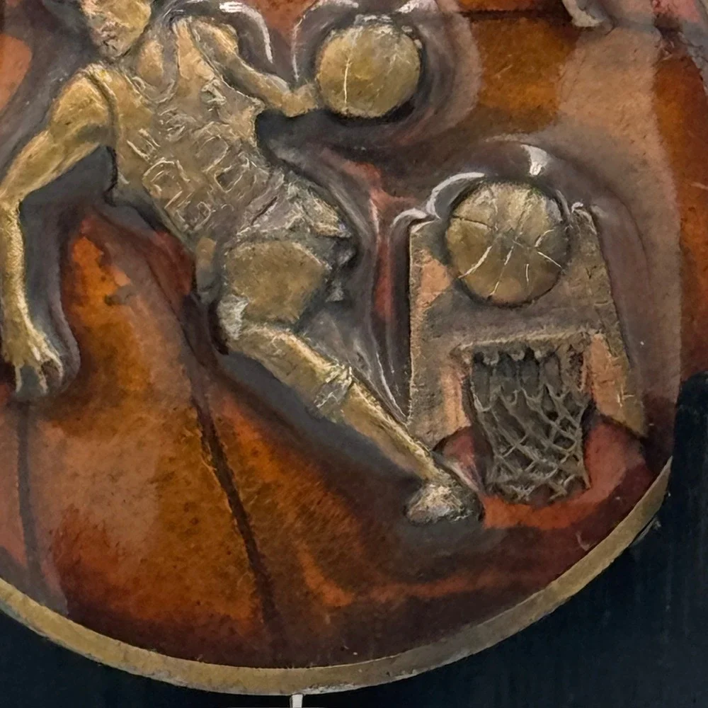 N/A vintage round