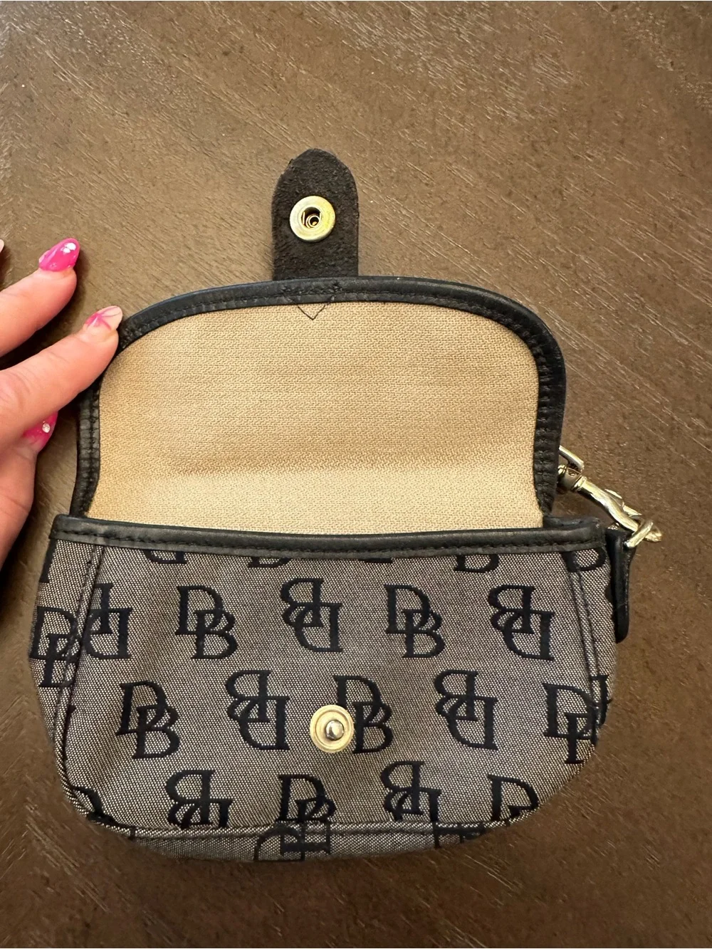 Dooney & Bourke dooney bourke