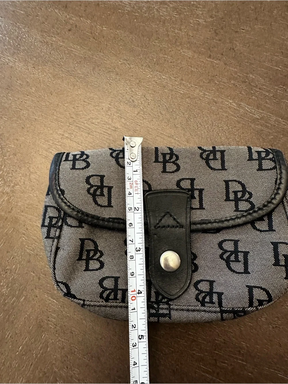 Dooney & Bourke dooney bourke