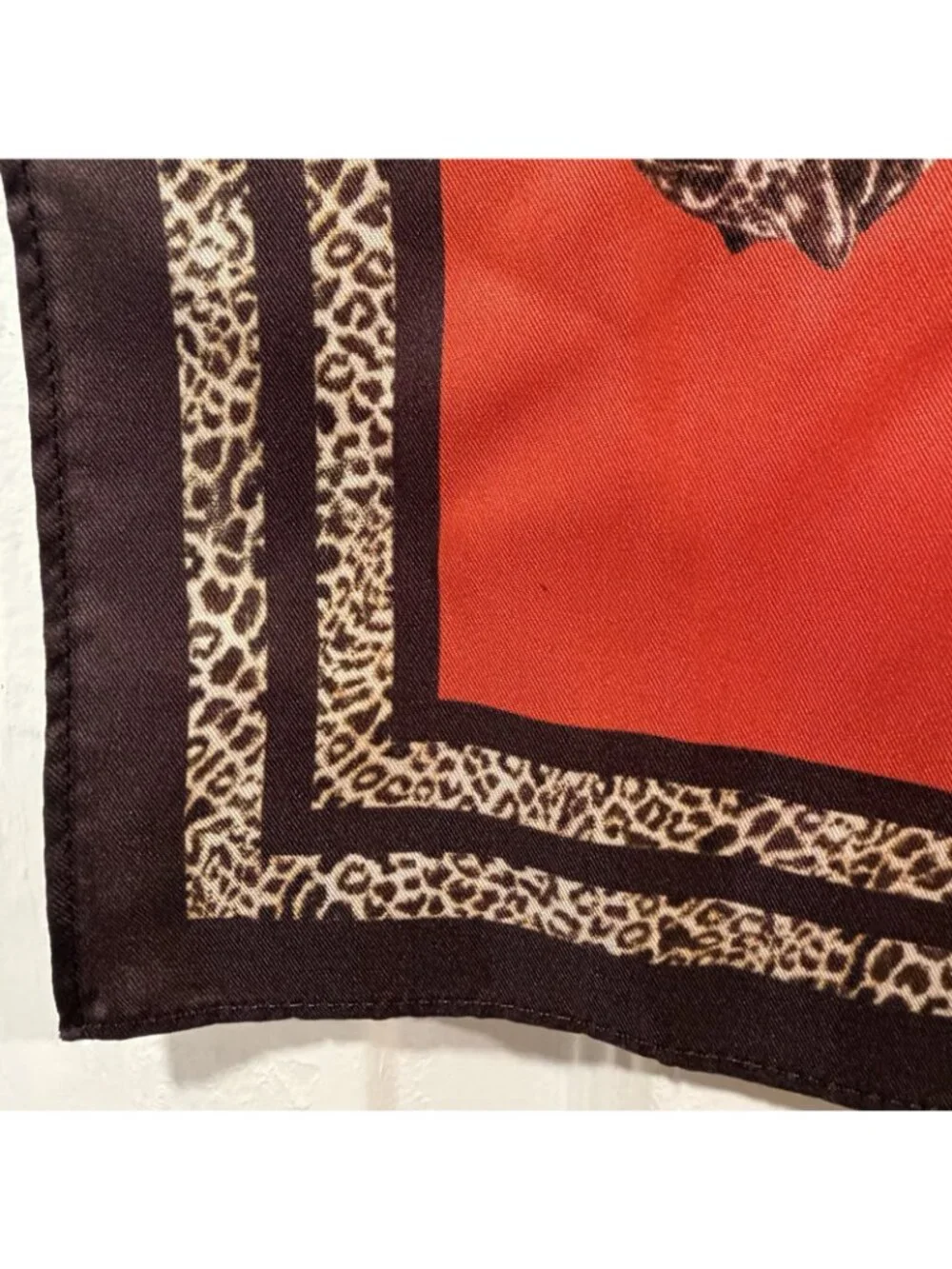 CAbi deirdre scarf