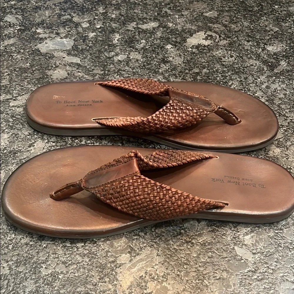 To Boot New York Sz 13 Men’s Leather Woven Flip Flop Sandals