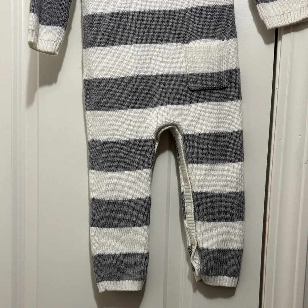 Janie and Jack Gray and White Striped Footie