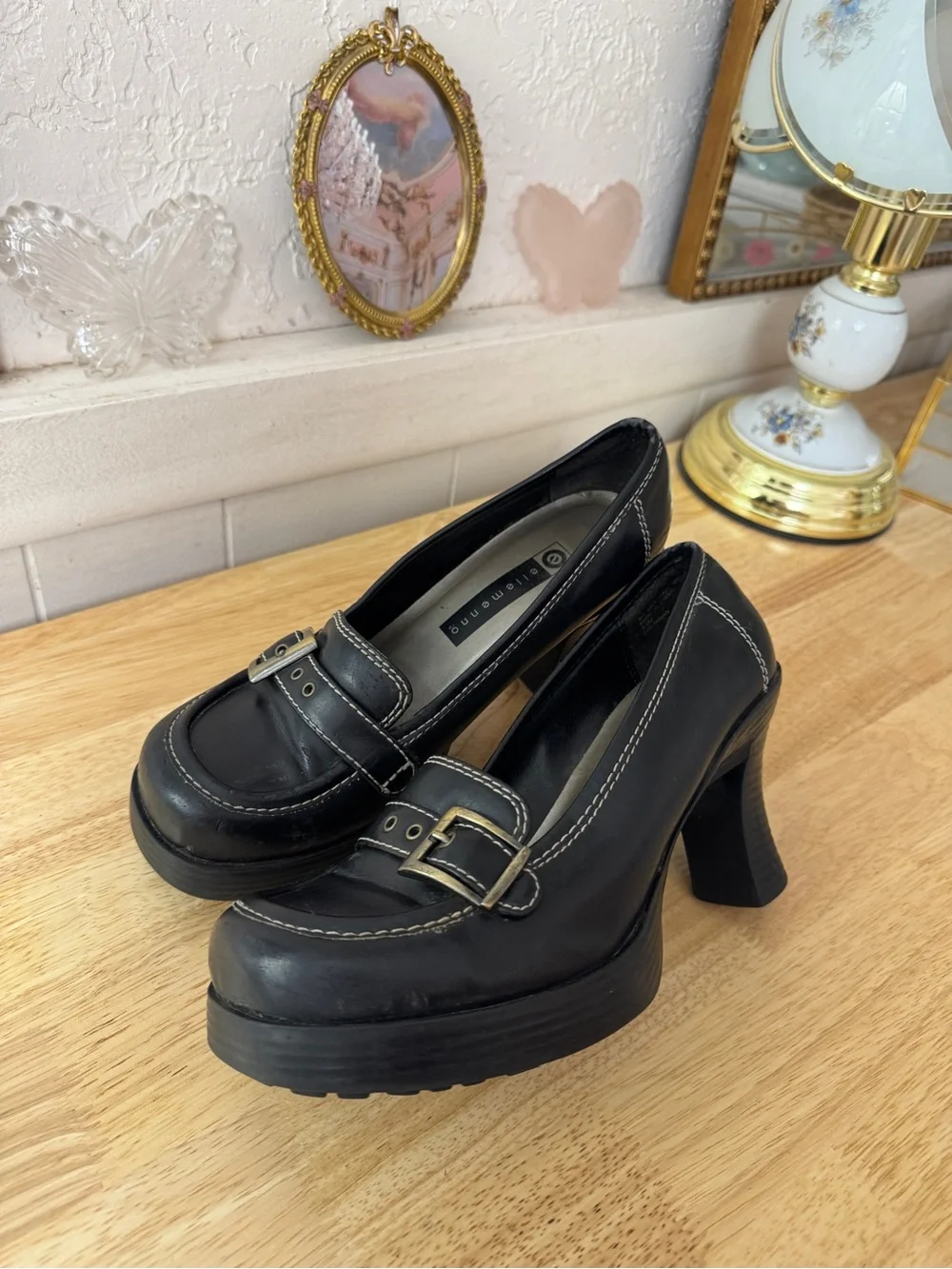 ellemenno black y2k