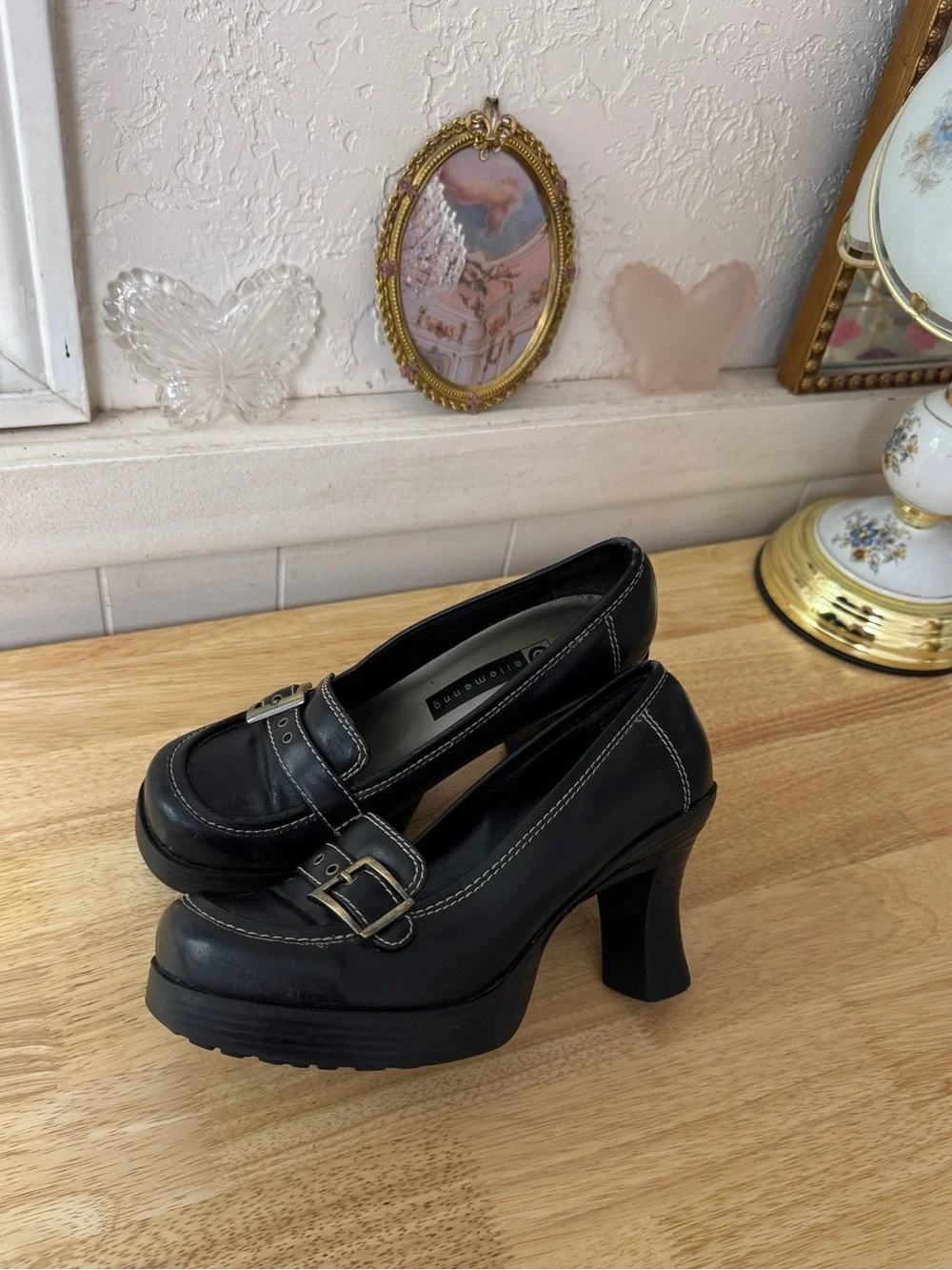 ellemenno black y2k