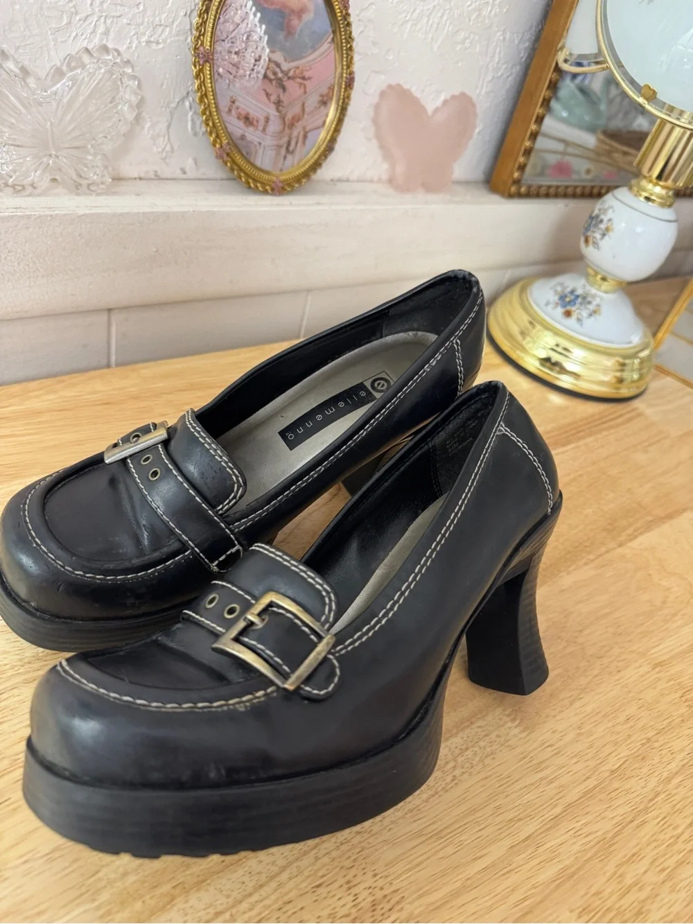 ellemenno black y2k