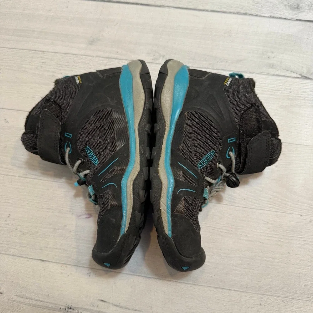 Keen kids black