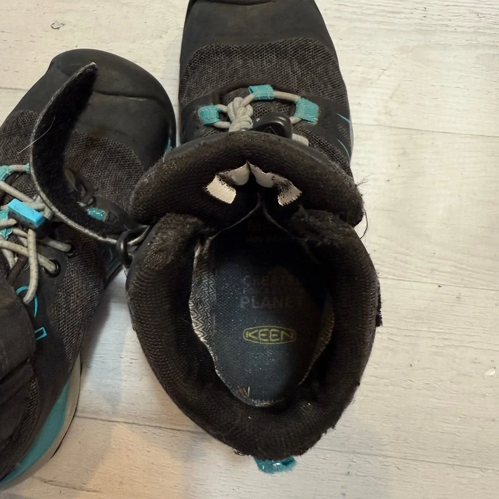 Keen kids black