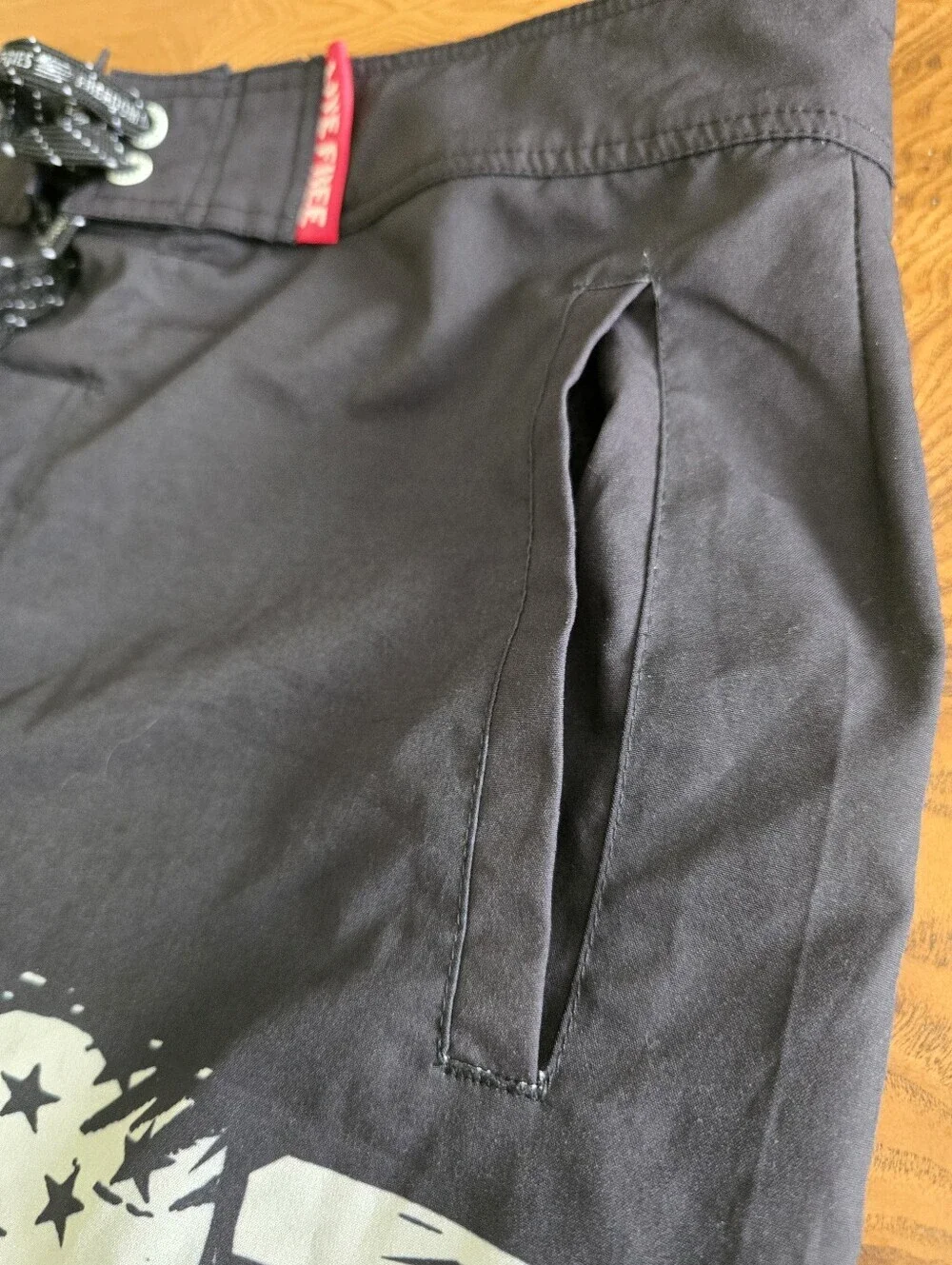 Freedom Industries Black Patriotic American Flag Swim Shorts Mens size 30