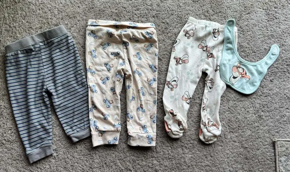 Assorted Brands set pairs