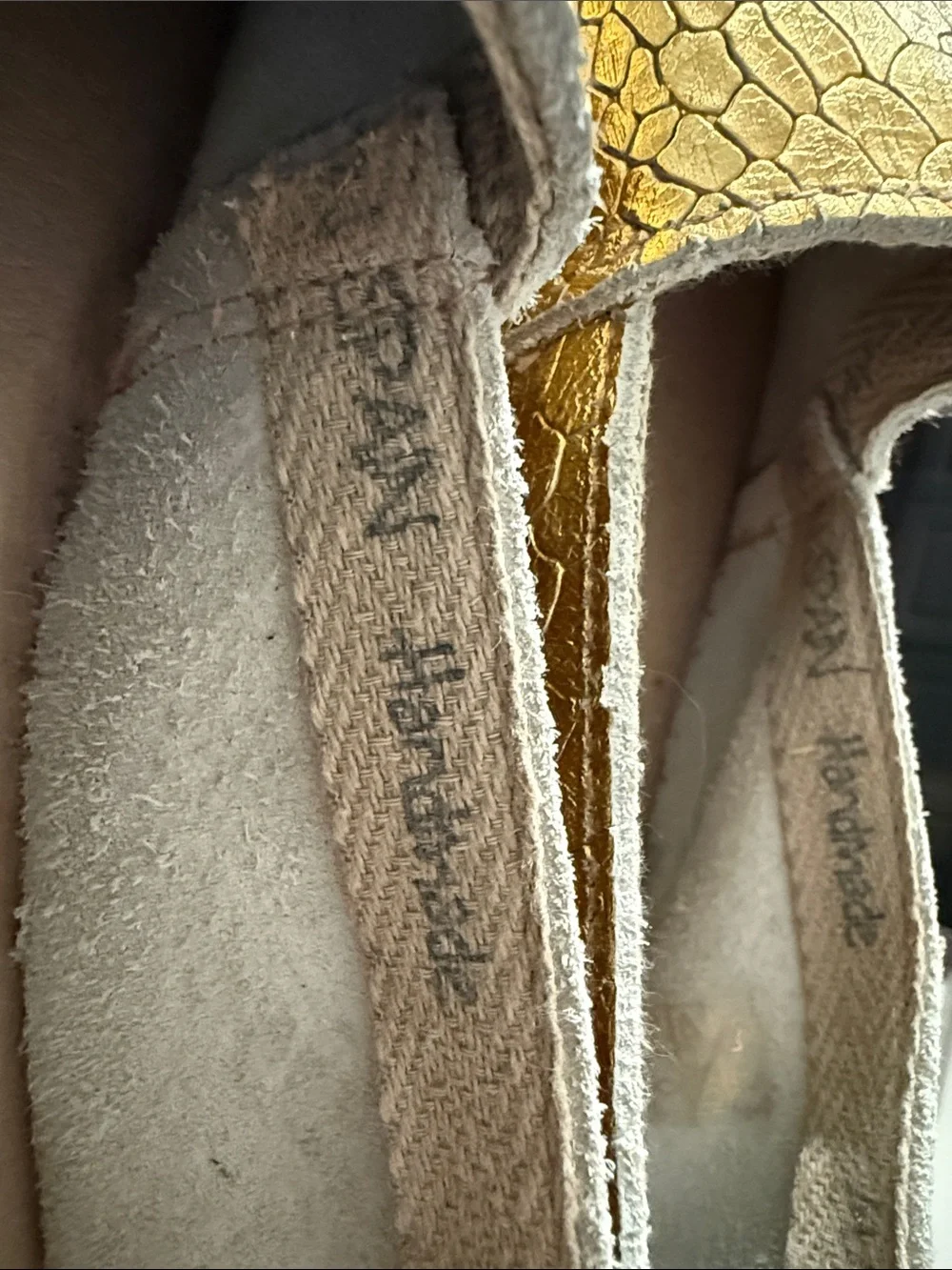 Fabiolas shimmering gold