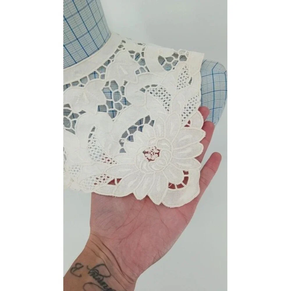 Handmade based collar