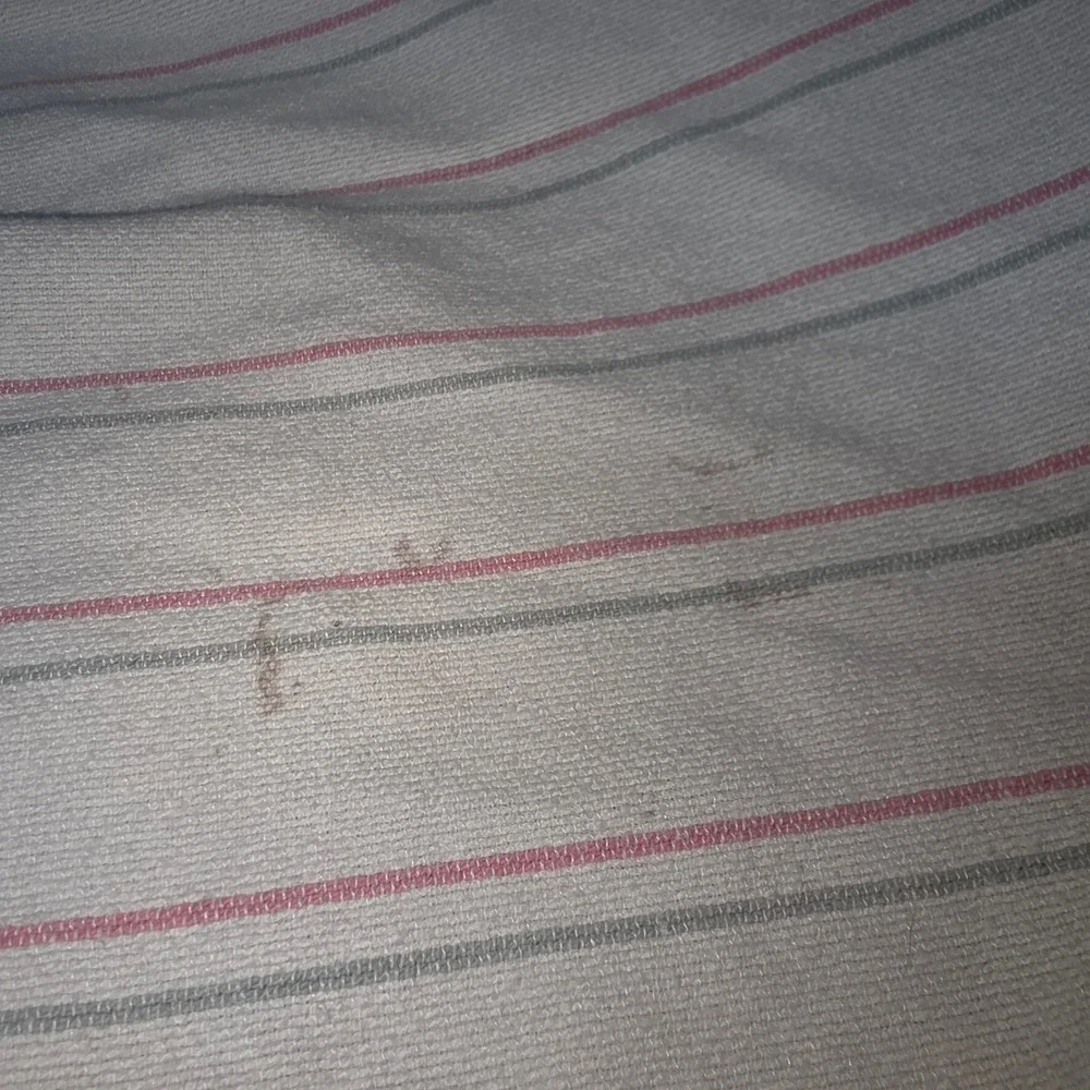 Unbranded classic hospital