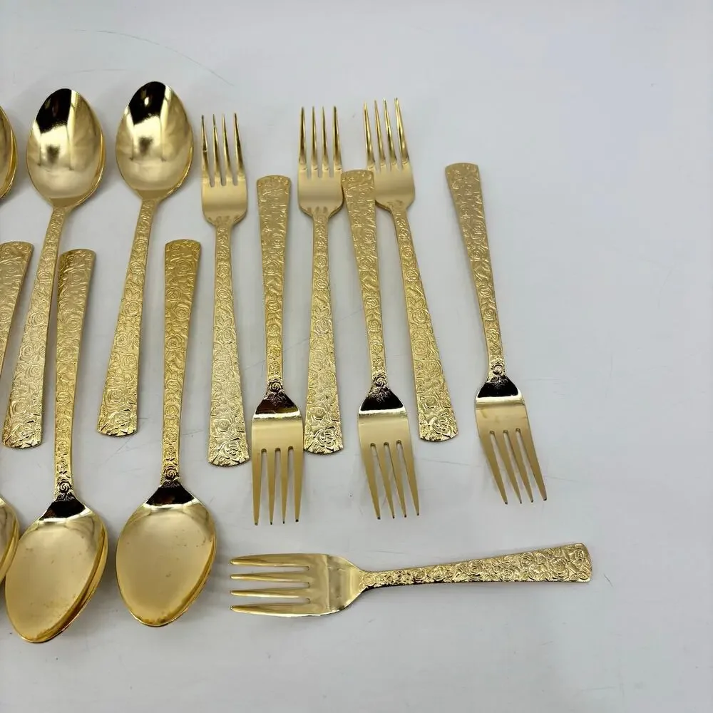 Unbranded vintage dinner