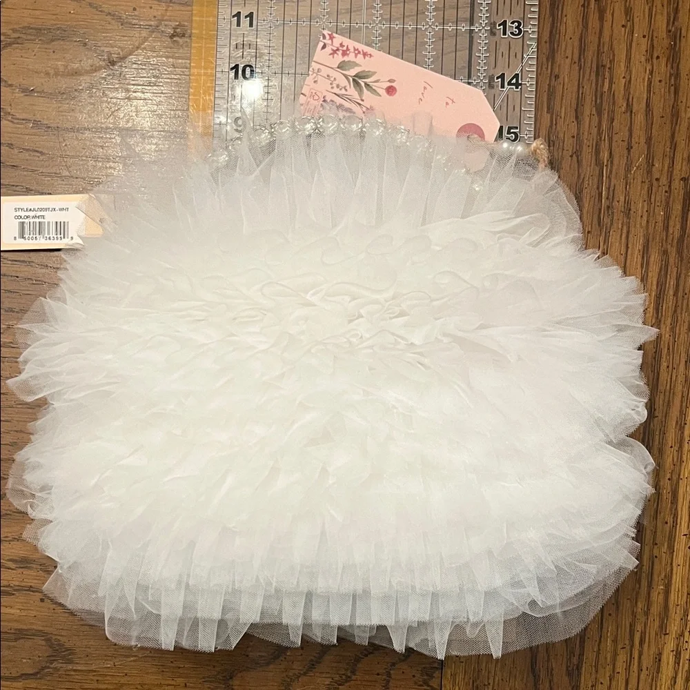 Jewel Badgley Mischka lined free
