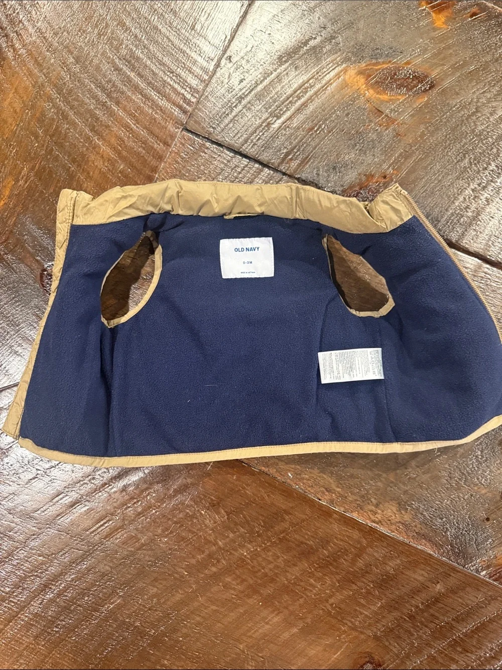 Old Navy sleeveless padded