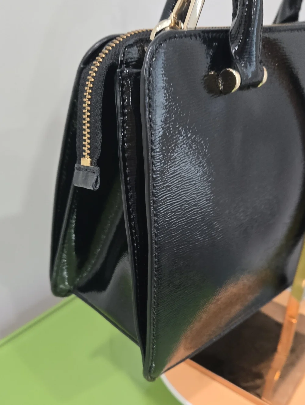 kate spade plus secures by