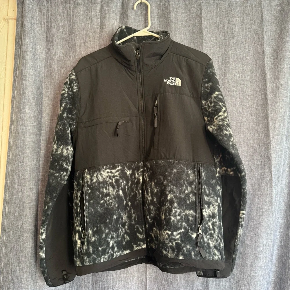 The North Face new without