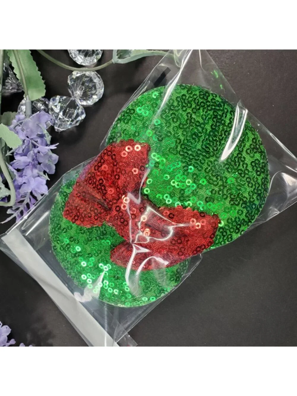 None pairs glitter