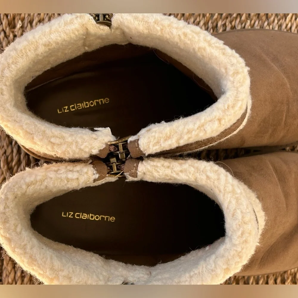 Liz Claiborne liz claiborne