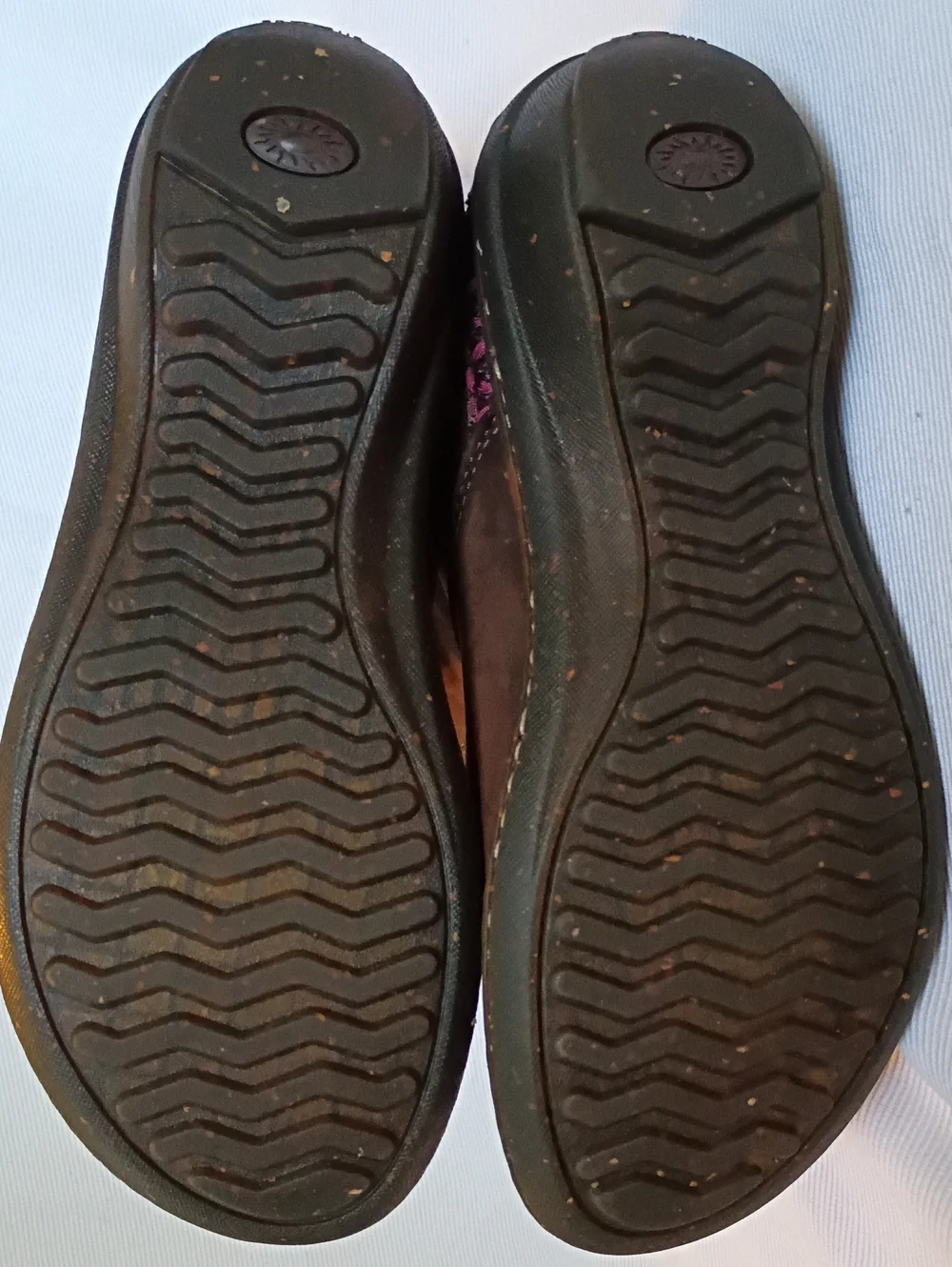 UGG down lining