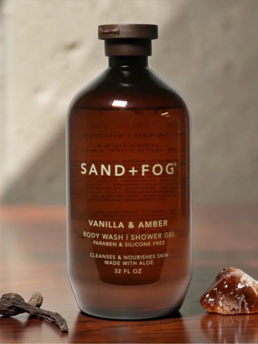 SAND+FOG Vanilla & Amber Body Wash — 32fl oz