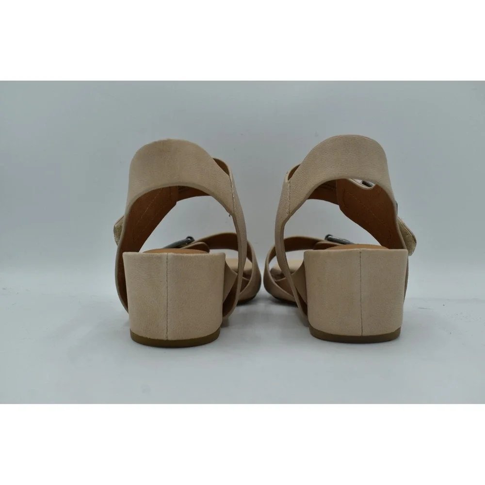 Sofft women size