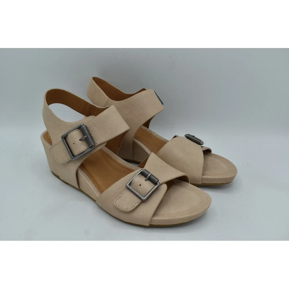 Sofft women size