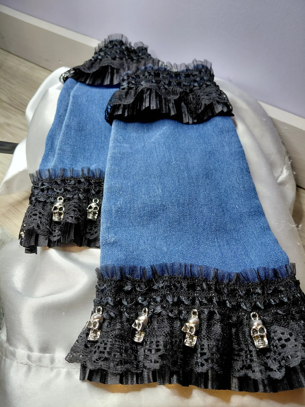 SUSIE Q fashionable black