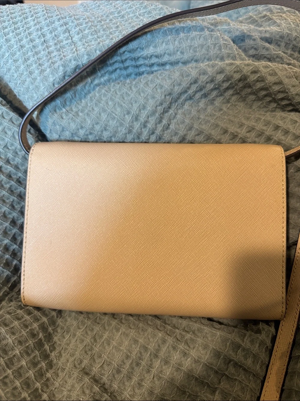 Michael Kors compact michael