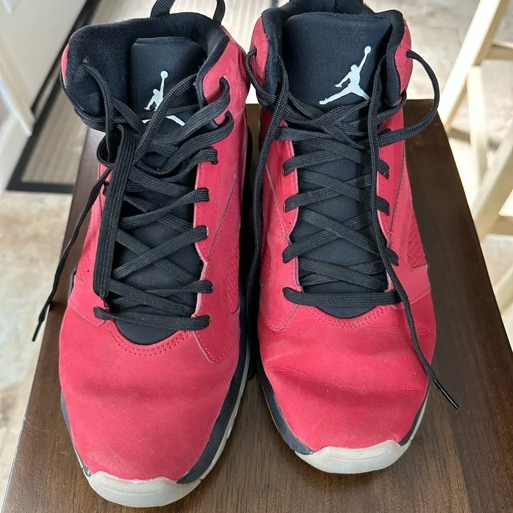Nike Air Jordan Lift Off Gym Red Men Size 9 Sneakers.