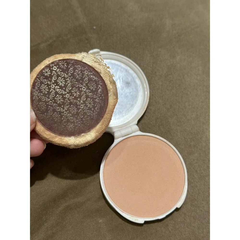 N/A vintage revlon