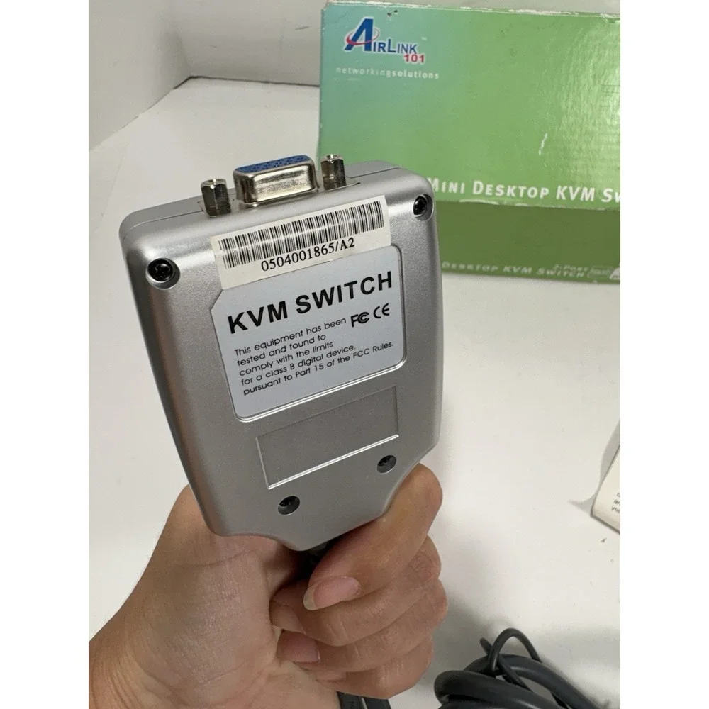 Airlink cables switch port