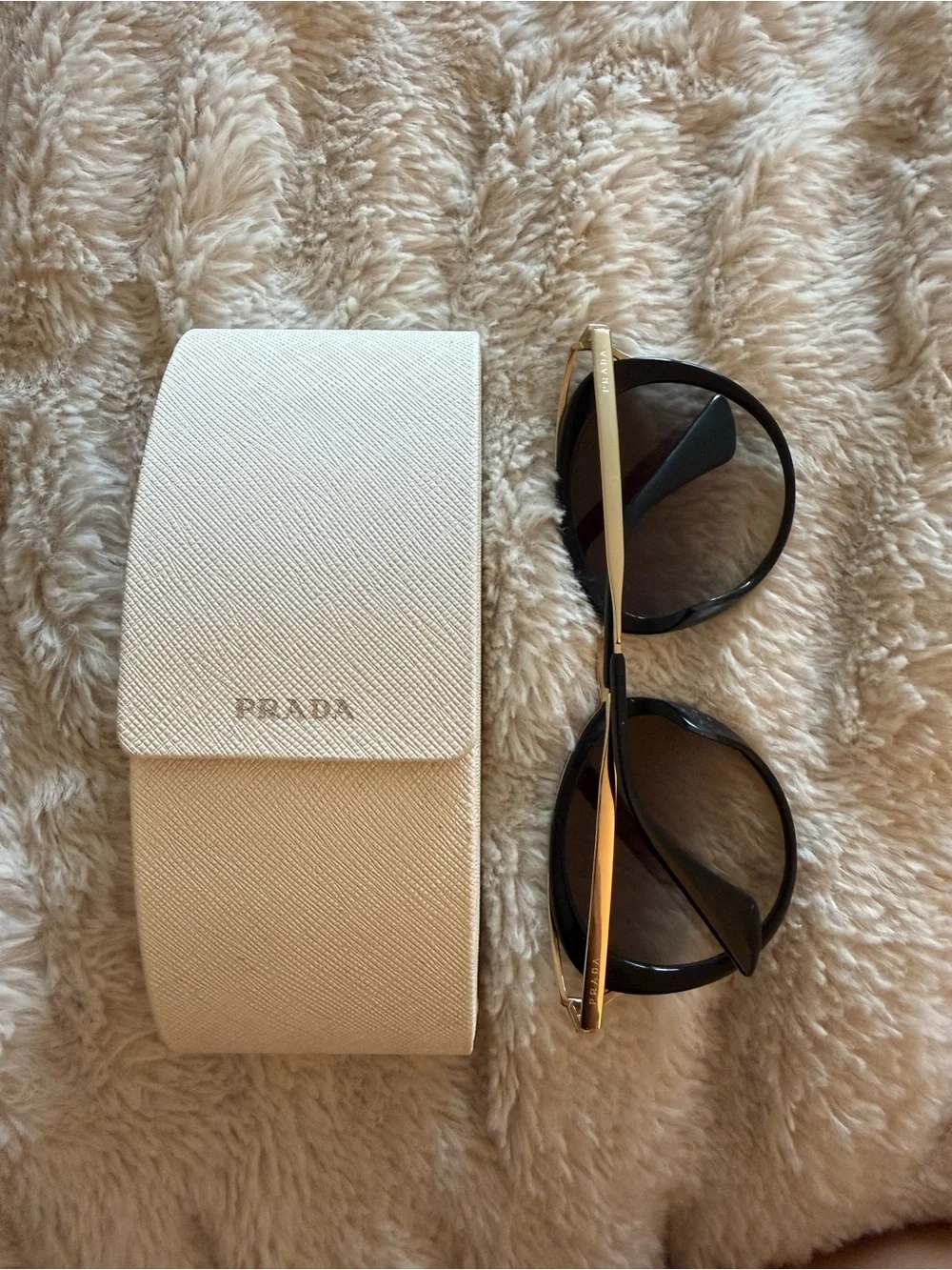 Prada stylish round
