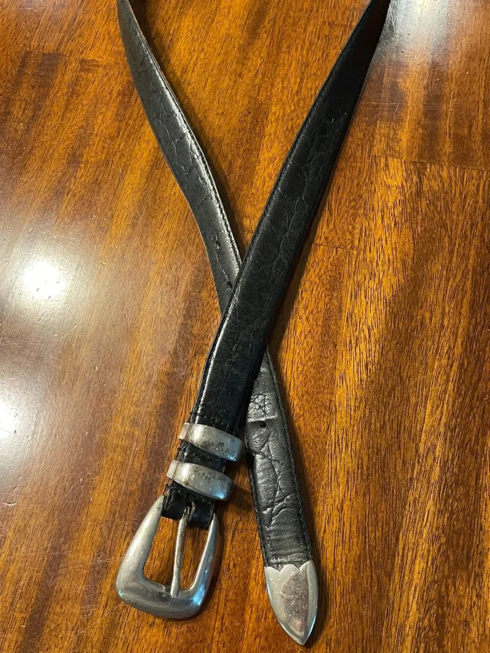 Source Unknown leather belt
