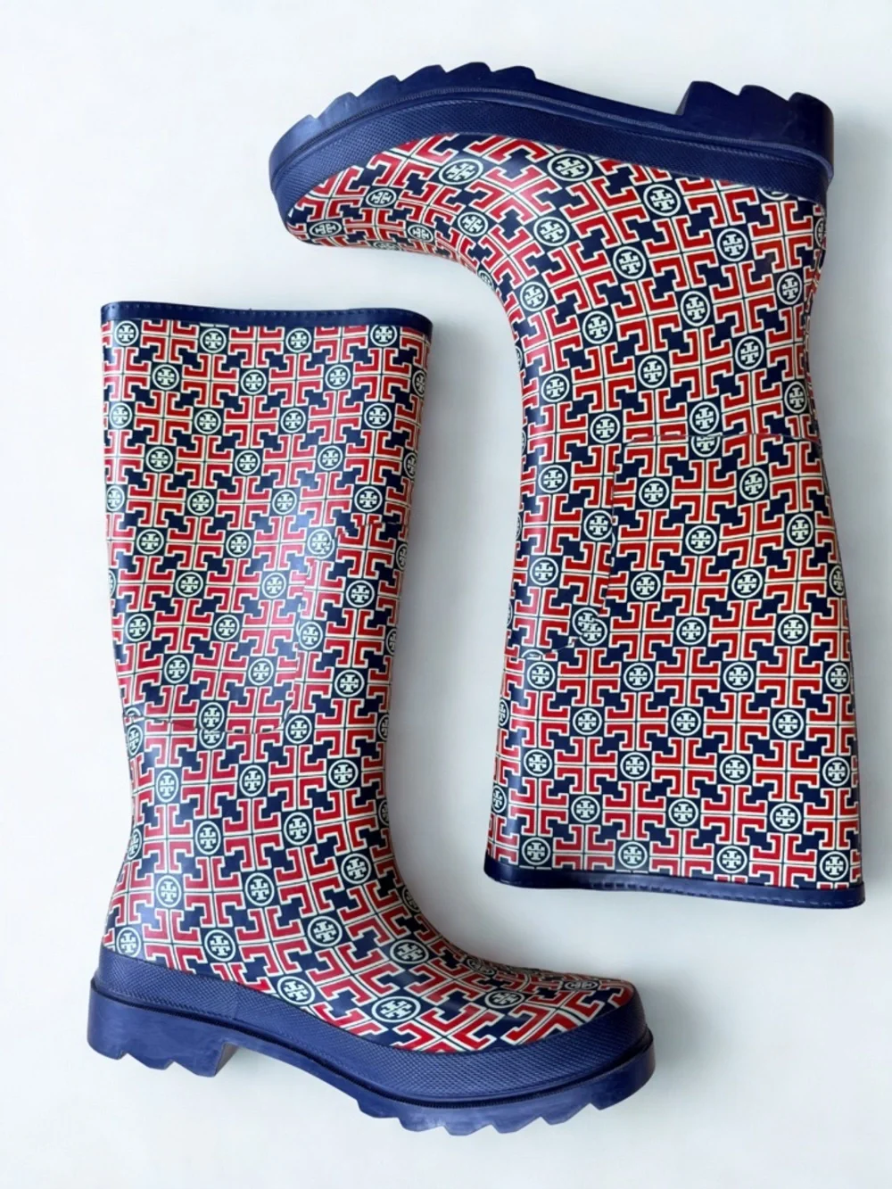 Tory Burch make splash