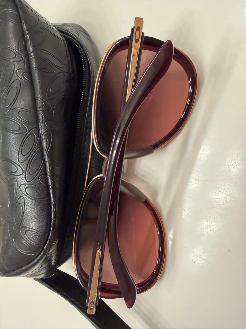 Oakley stylish women