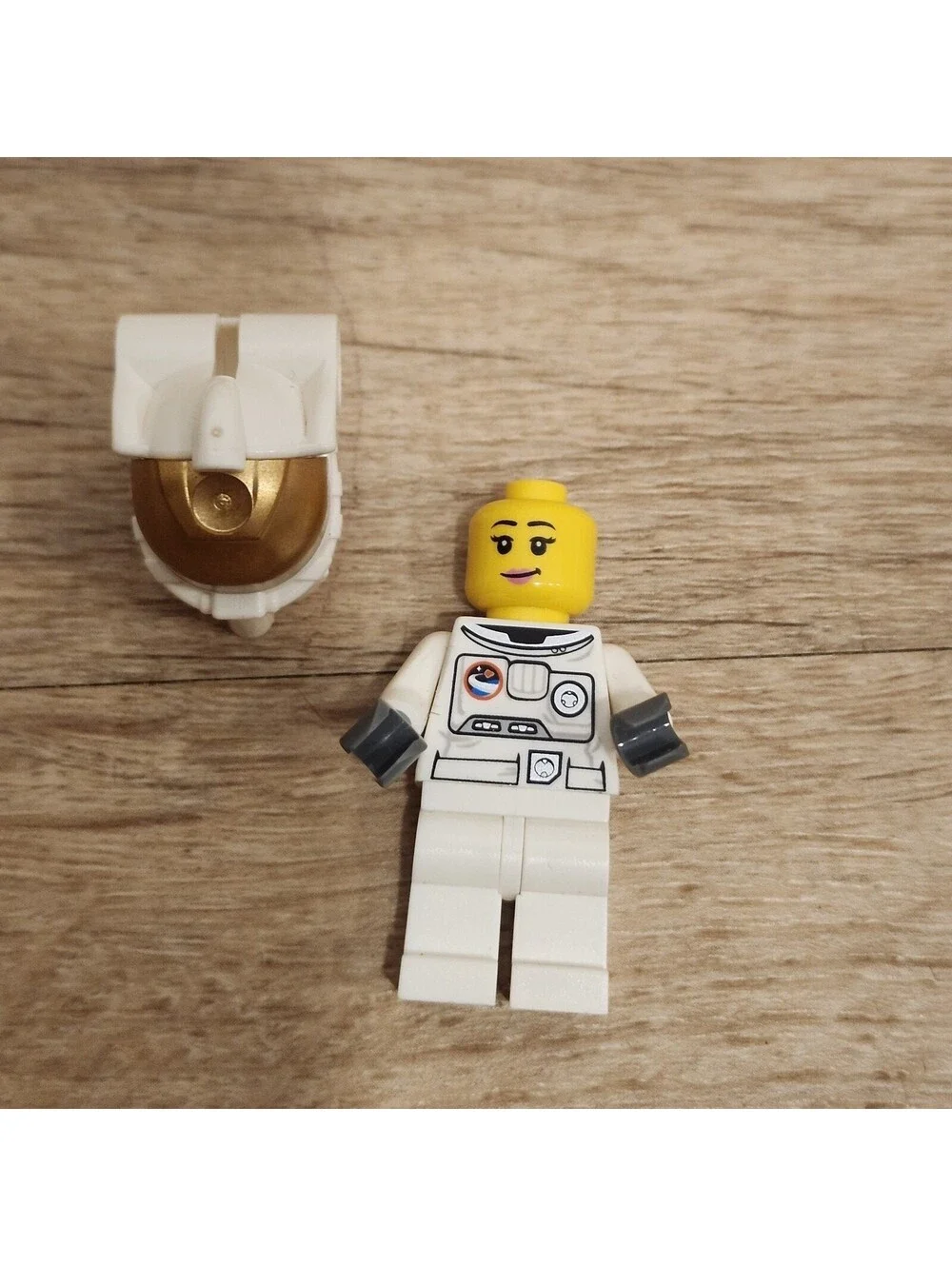 Lego space minifigures