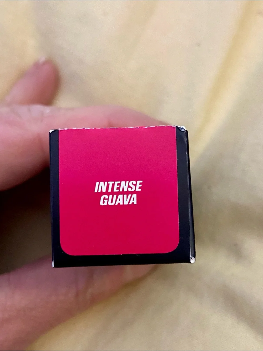 HUDA BEAUTY new box
