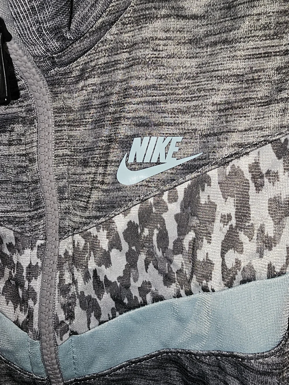 Nike matching zip
