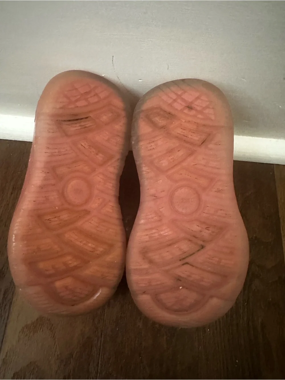 UGG sparkling pink