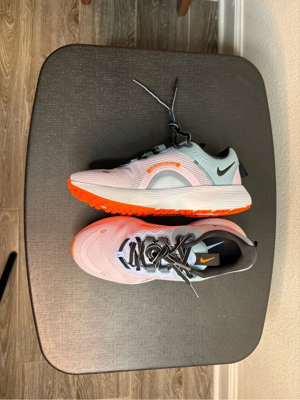 Nike wmns react