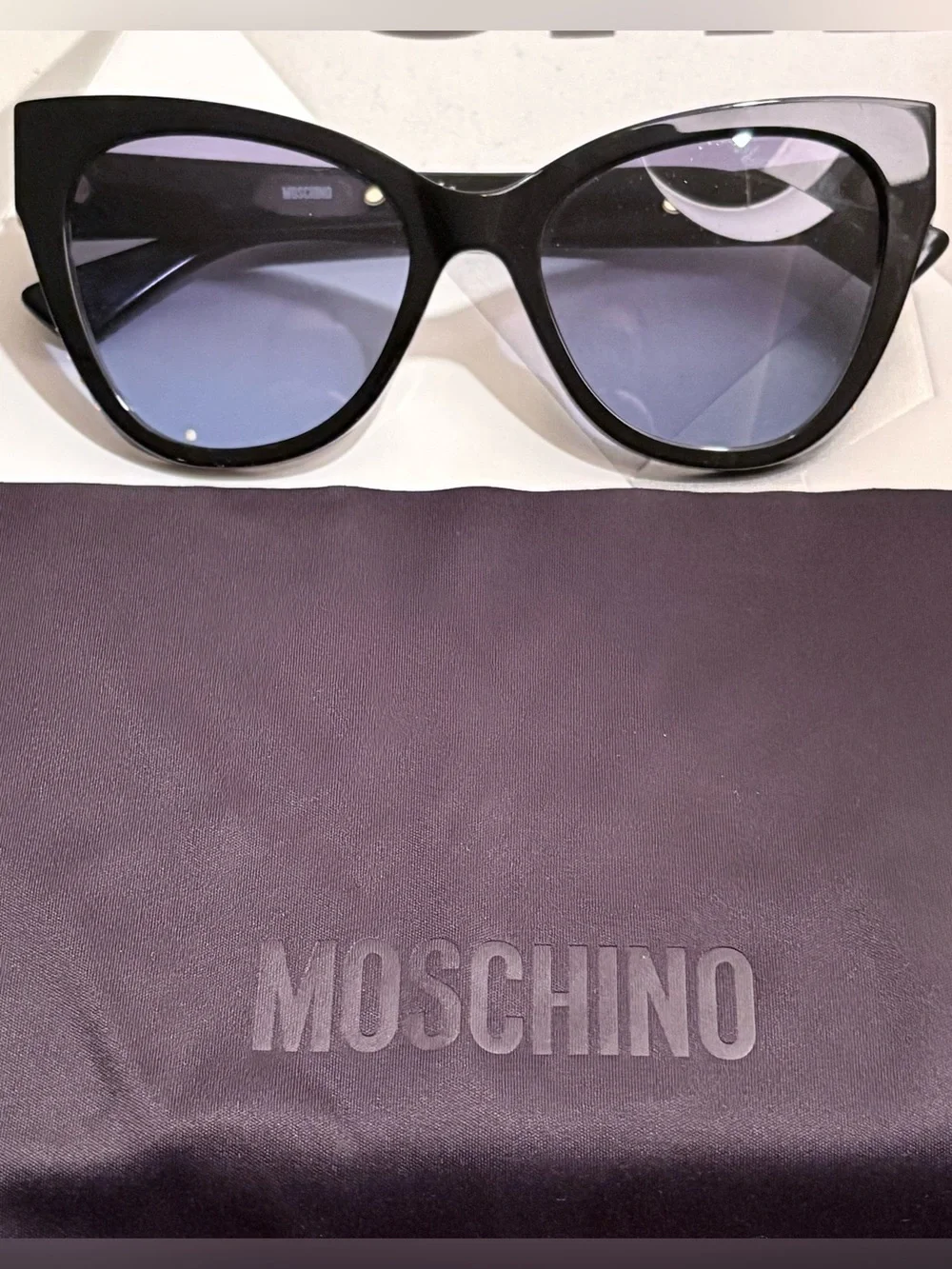 Moschino cleaning msrp width
