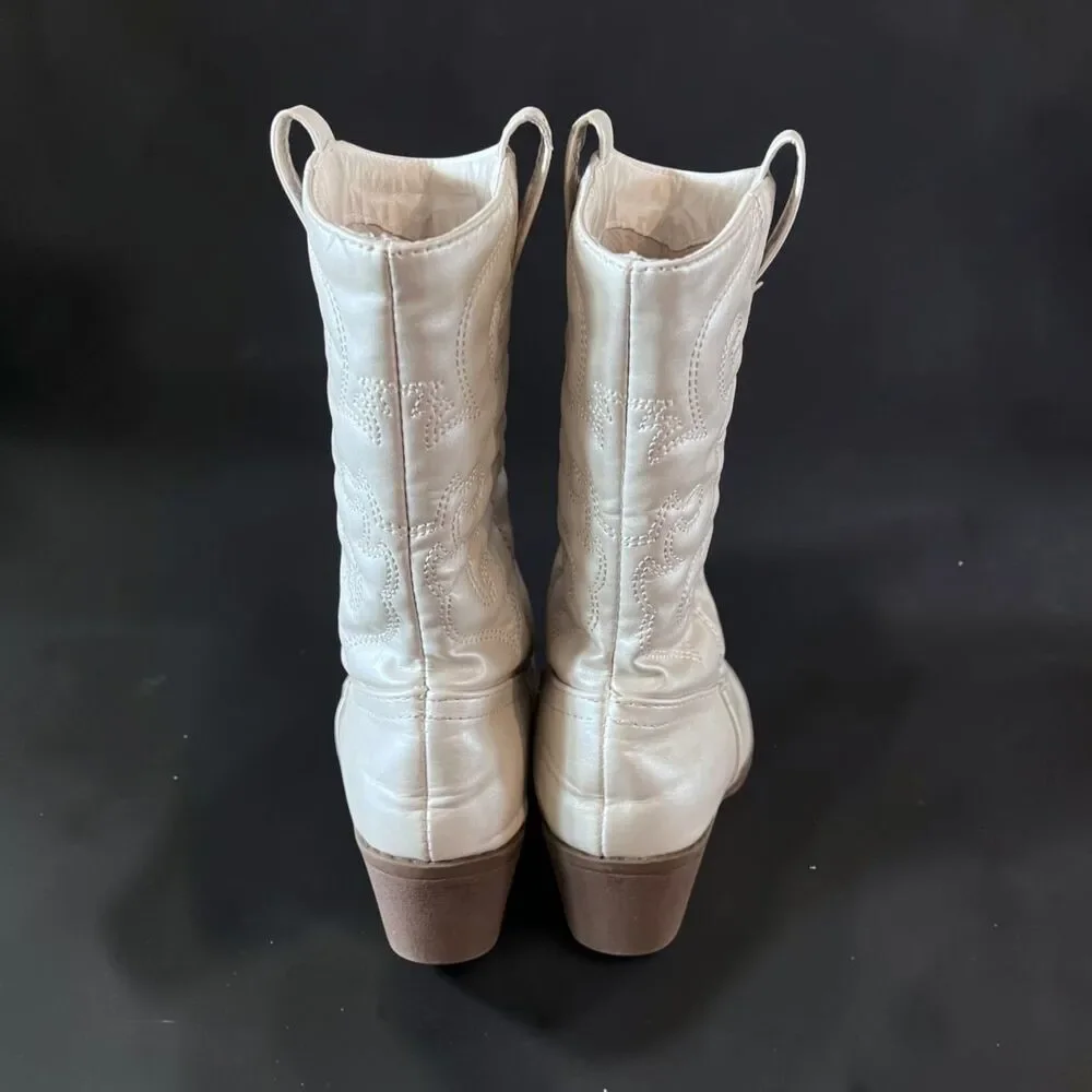 Vintage girl western