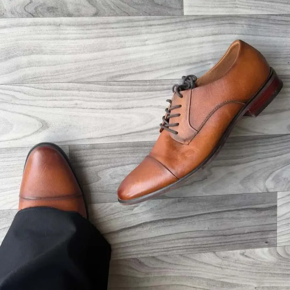 Aldo Brown Saffiano Leather Cap Toe Oxford Dress Shoes