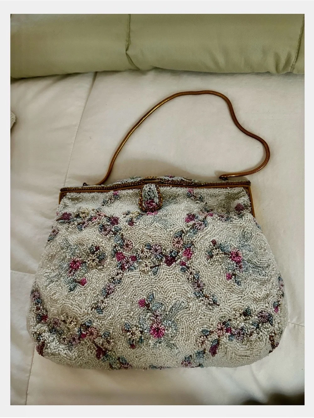 N/A elegant vintage