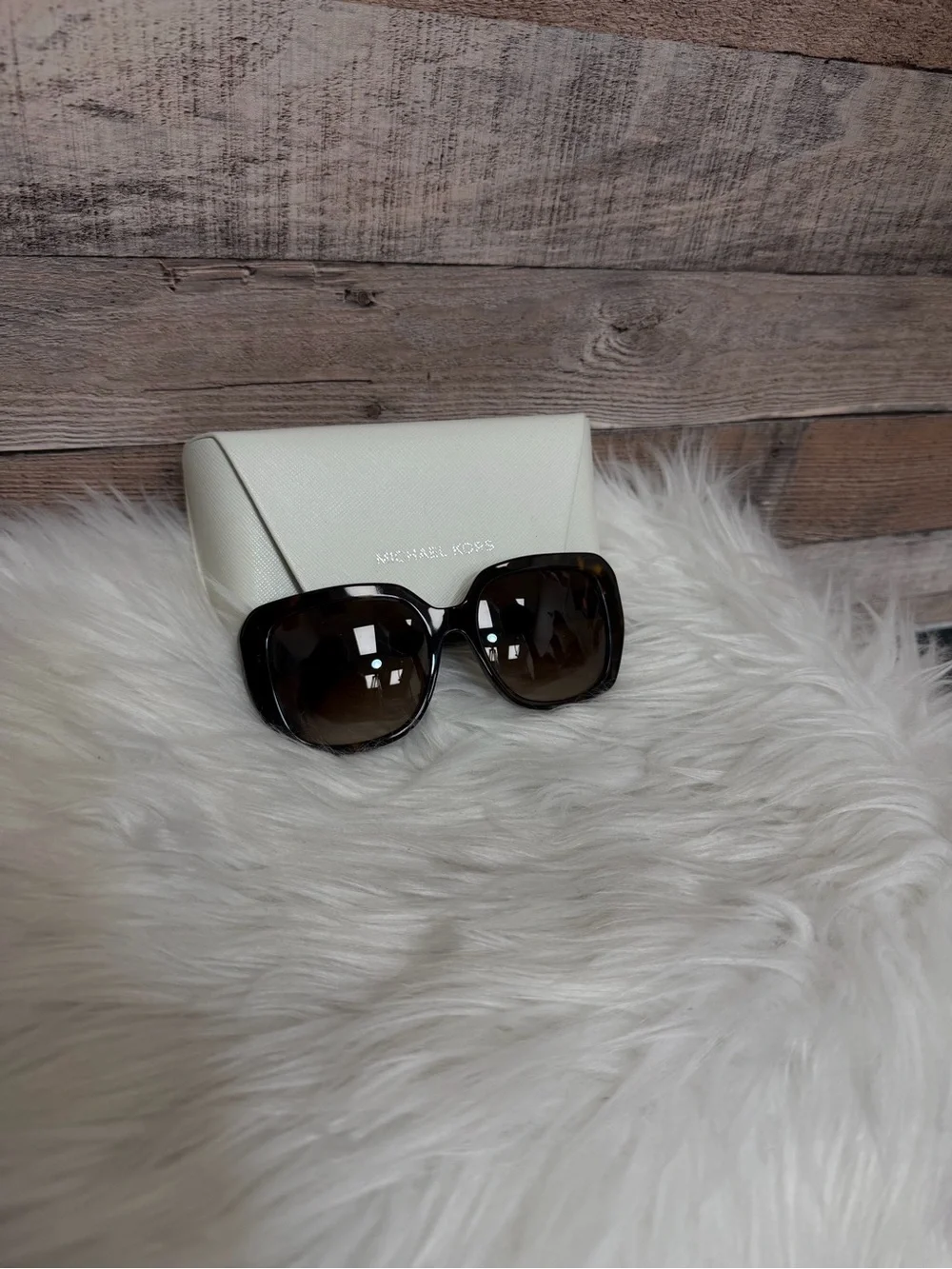 Michael Kors chic michael