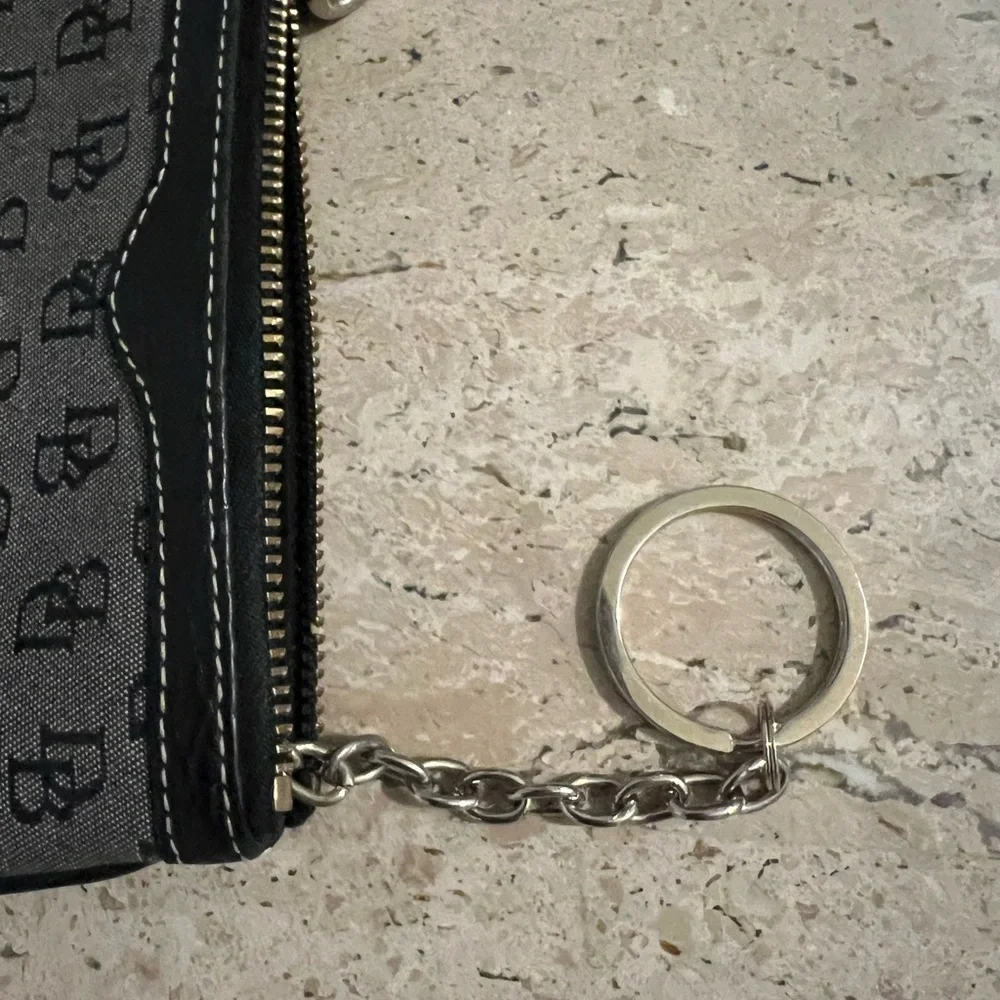 Dooney & Bourke dooney bourke