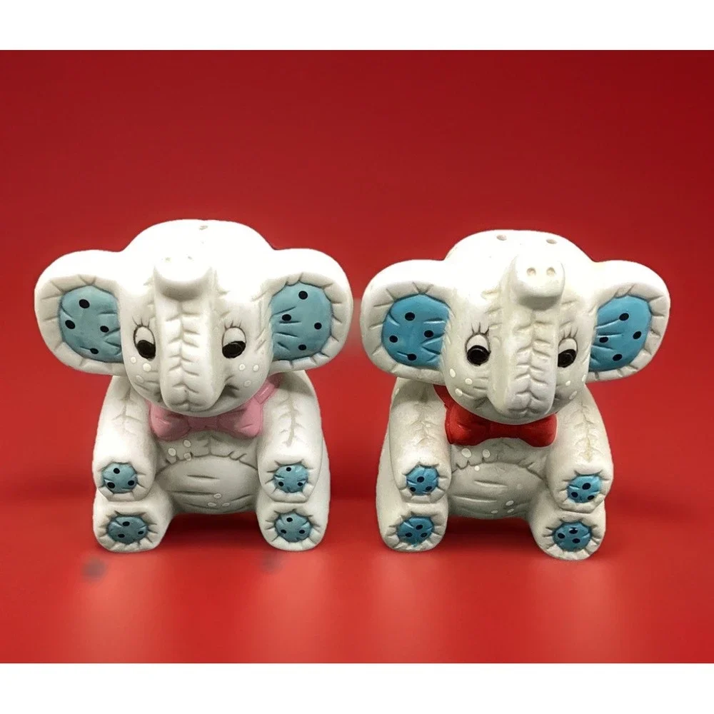 Vtg Ceramic‎ Elephant Salt & Pepper Shakers  3