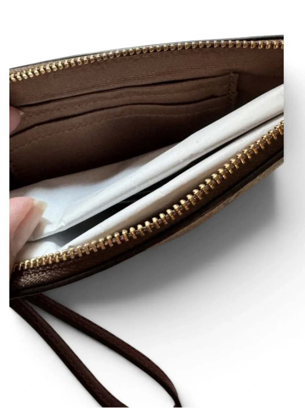Coach wristlet wallet